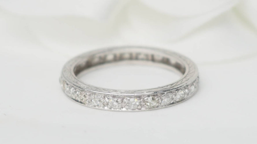 Bague 53 Alliance américaine tour complet en platine 850 et diamants 0,80 ct 58 Facettes 31755