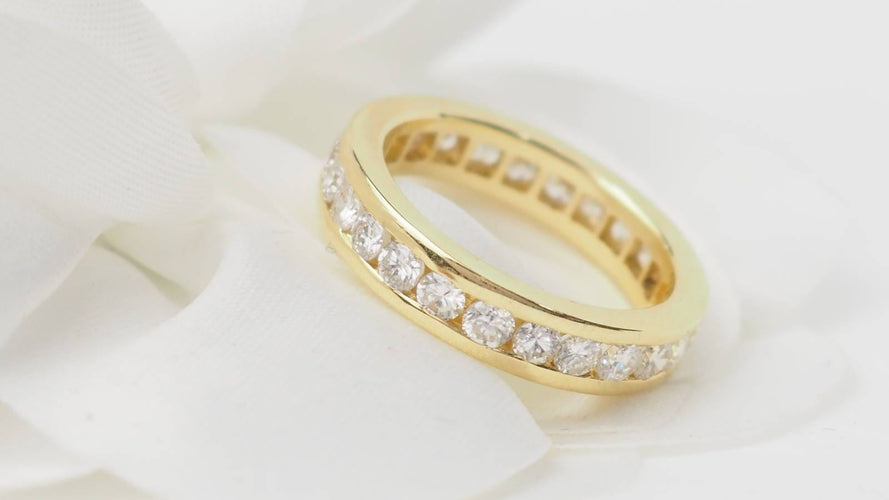 Bague 51 Alliance tour complet en or jaune 18 ct et diamants 58 Facettes 33028