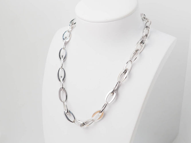 Collier Collier maille ovale en or blanc 18 kt 58 Facettes 23426