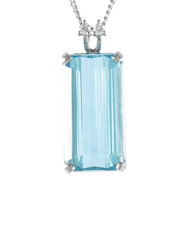 Collier Or Blanc / Aigue-marine Collier pendentif en or blanc 18 carats et aigues-marines, diamants 58 Facettes BO/220025COL