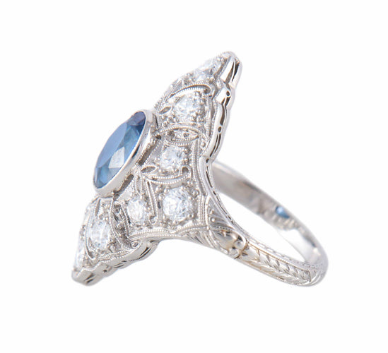 Bague 50 Bague Art Déco en platine et saphir, entourée de diamants 58 Facettes BO/220144