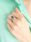 Bague 59 Bague "Étreinte" en or blanc et diamants avec saphir ovale 58 Facettes 24921