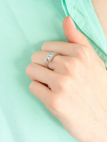 Bague 53 Bague "Trio" pavée en or blanc et diamants 58 Facettes BO/200006