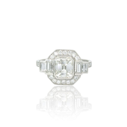 Bague 52 Bague Art déco en platine et diamants 58 Facettes