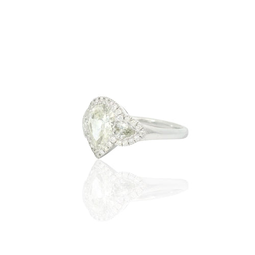 Bague 52.5 Bague poire halo en or blanc 18k et diamants 58 Facettes