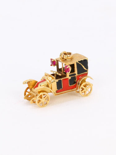 Pendentif Pendentif charm voiture ancienne en or jaune 18 carats, rubis synthétiques et émail 58 Facettes 1099.21