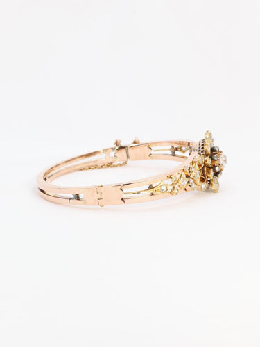 Bracelet Bracelet Napoléon III fleur mobile en or rose et diamants 58 Facettes 1085.3
