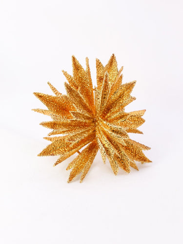 Broche OJ Perrin - Broche étoile en or jaune 18 carats 58 Facettes 1126.3