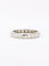 Bague 53 Alliance vintage sertie étoile en or blanc 18 carats et diamants 58 Facettes 1145.2