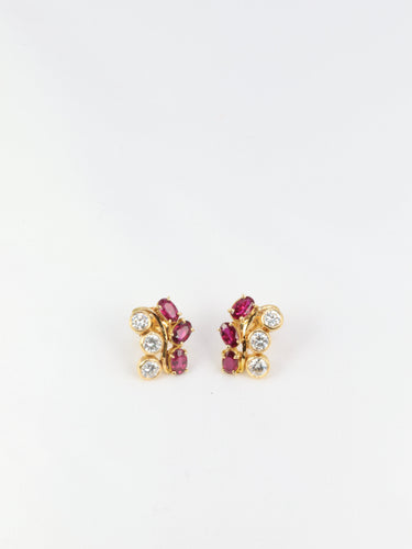 Boucles d'oreilles Boucles d’oreilles vintage en or, diamants et grenats 58 Facettes 391.17