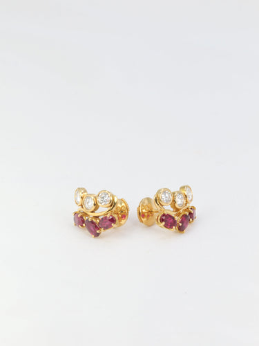 Boucles d'oreilles Boucles d’oreilles vintage en or, diamants et grenats 58 Facettes 391.17