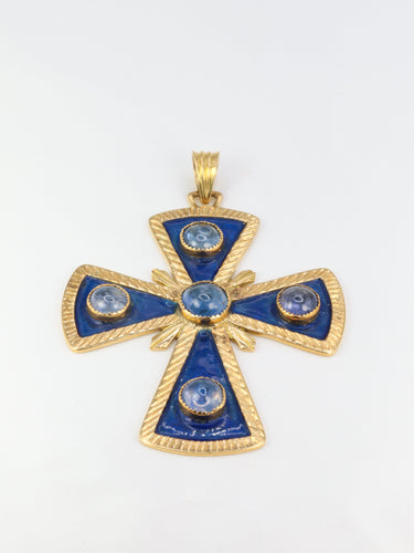 Pendentif Pendentif croix pectorale en or jaune 18k, émail et cabochons de saphirs 58 Facettes 519