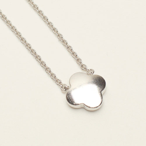Collier Van Cleef & Arpels Pure Alhambra - Collier en or blanc 18 carats et diamants 58 Facettes