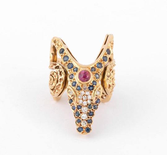 Bague 51 Lalaounis - Bague tête de crocodile en or jaune et saphirs, rubis, diamants 58 Facettes 1
