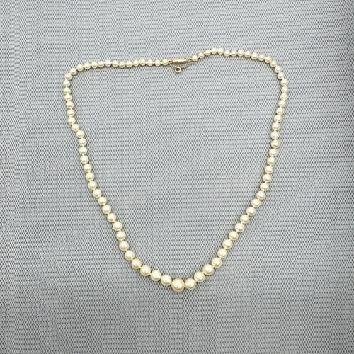 Collier Collier en or jaune 750 et perles de culture 58 Facettes Z1351656