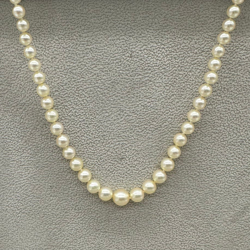 Collier Collier en or jaune 750 et perles de culture 58 Facettes Z1351656