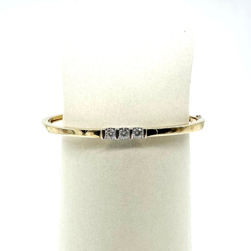 Bracelet Bracelet jonc trilogie bicolore en or jaune et or blanc 750, diamants 58 Facettes Z15B51581