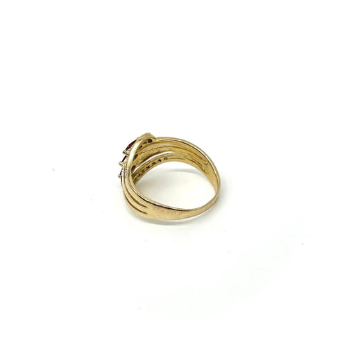 Bague 56 Bague en or bicolore 750, rubis et diamants 58 Facettes Z15B51584