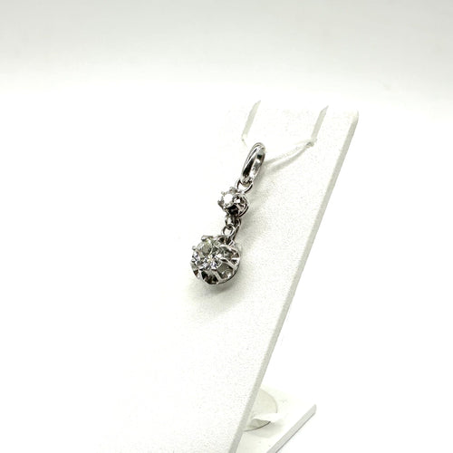 Pendentif Pendentif en or blanc 750 et diamants taille ancienne 58 Facettes Z15B51674