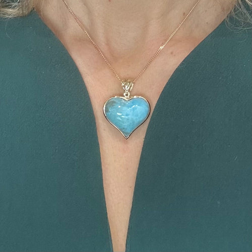 Pendentif Pendentif cœur en or jaune 585 avec larimar 58 Facettes Z15B51719