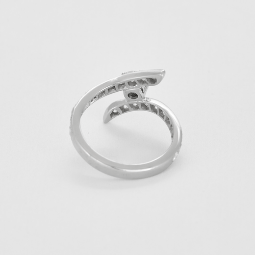 Bague 56 Bague en or gris et diamants 58 Facettes DV16597-1