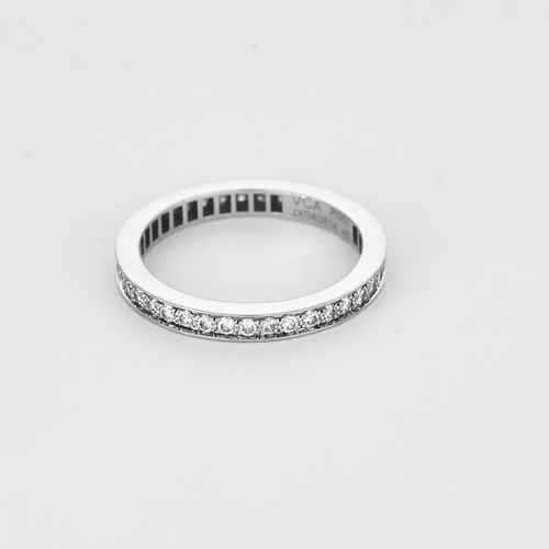 Bague 48 VAN CLEEF & ARPELS - Alliance Diamants Romance en platine et diamants 58 Facettes DV18109-3