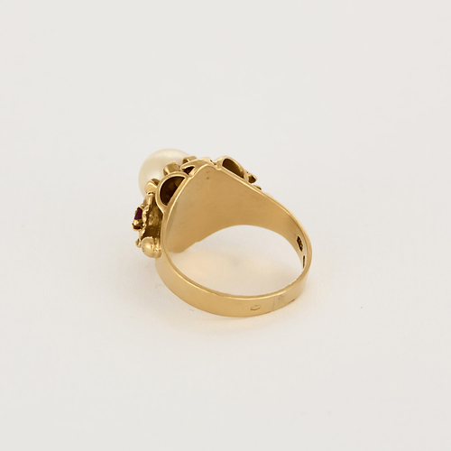 Bague 48 Bague en or jaune, perle de culture blanche et rubis de synthèse 58 Facettes DV7496-1