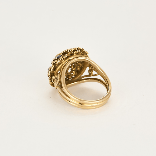 56 Bague en or jaune, diamants, saphirs et rubis 58 Facettes DV21022-1-56-3