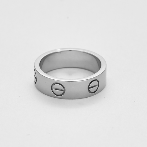 Bague 51 CARTIER – LOVE – Modèle Classique. Alliance en or gris 58 Facettes DV20023-2