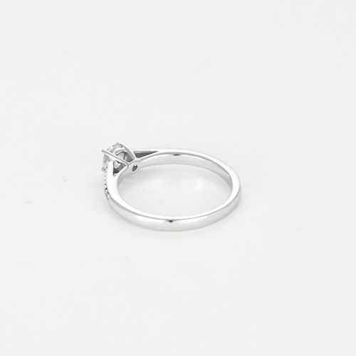 Bague 51 Bague solitaire en or gris et diamants 58 Facettes DV22646-1-51-2