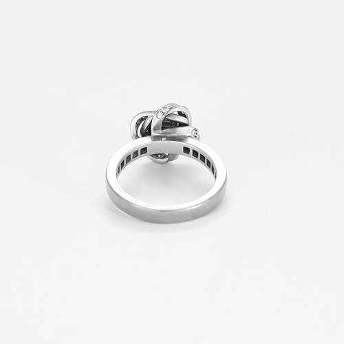 Bague 51 Boucheron - Pivoine - Bague en or gris  et diamants 58 Facettes DV22684-1-51-2