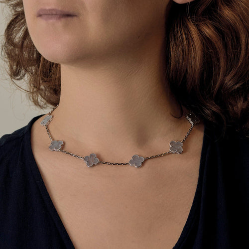 Collier Van Cleef & Arpels -Vintage Alhambra 10 motifs - Collier en or gris et calcédoine 58 Facettes DV0830-32