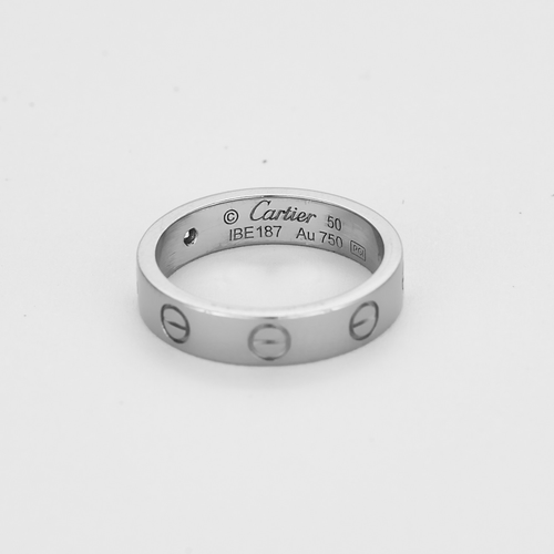 Bague 50 CARTIER - LOVE - Bague Alliance Or Gris et Diamant 58 Facettes DV22795-1