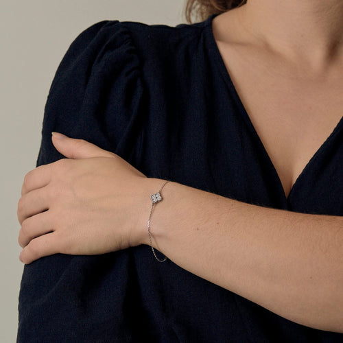 Bracelet Van Cleef & Arpels- Sweet Alhambra -Bracelet en or gris et diamants 58 Facettes DV0830-31