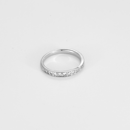 Bague 46 Tiffany & Co - Harmony - Alliance en platine et diamants 58 Facettes DV16277-21