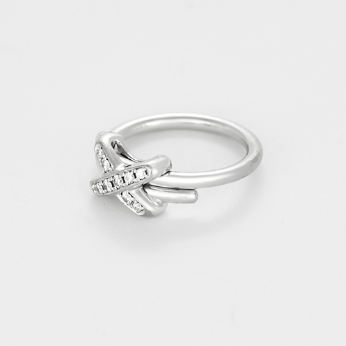 Bague 51 CHAUMET - Bague Jeux de Liens en or gris et diamants 58 Facettes DV24412-2