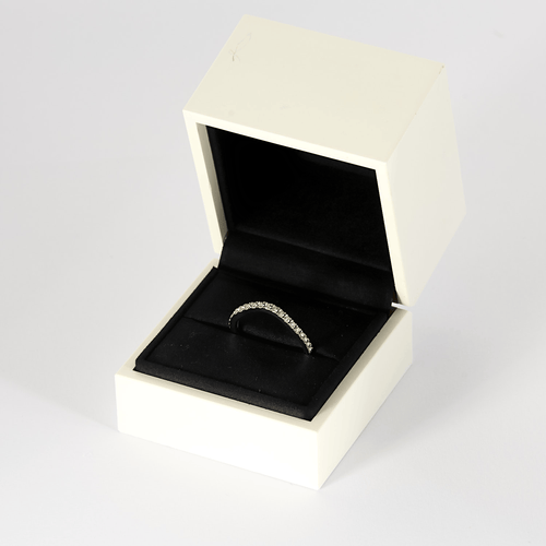 Bague 53 De Beers - Alliance d'éternité DB Classic semi-pavée en platine 58 Facettes DV20843-5