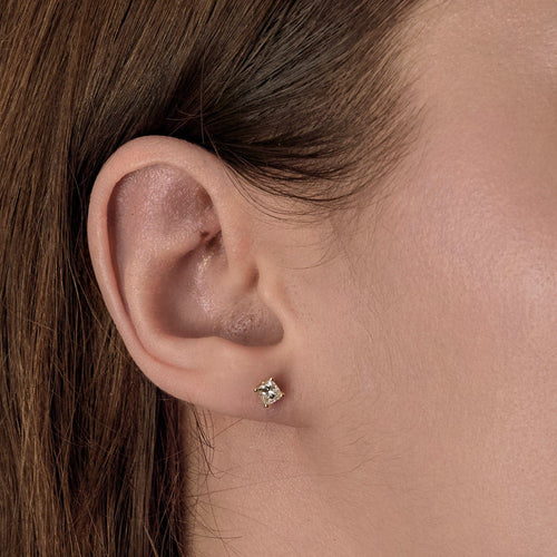 Boucles d'oreilles Boucles d'oreilles en or jaune et diamants 58 Facettes DV25516-1