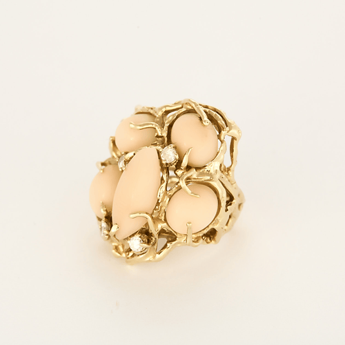 Bague 52 Importante bague en or jaune, diamants et corail peau d'ange 58 Facettes DV26220-6-52-1