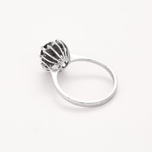 Bague 58,5 Bague marguerite en or blanc, diamants et rubis 58 Facettes DV25961-5-585-5