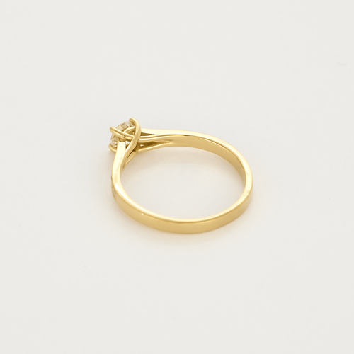Bague 52,5 Bague Solitaire en or jaune et diamants 58 Facettes DV26763-1-525-6