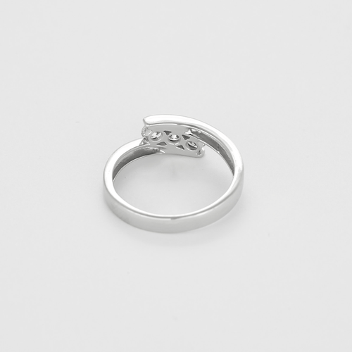 Bague 54 Bague trilogie en or gris et diamants 58 Facettes DV26555-1