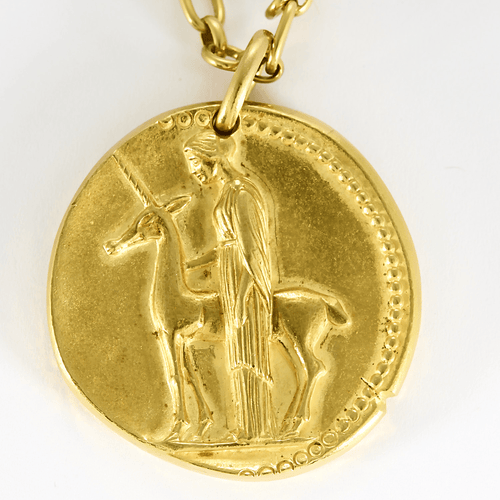 Collier Van Cleef & Arpels - Georges Lenfant -  Rare Chaine et Pendentif Zodiaque "Vierge" en or jaune 58 Facettes DDV26700-1