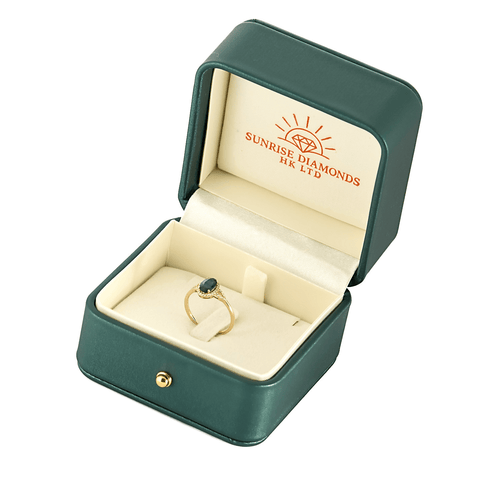 Bague Solitaire en or jaune, saphir et diamants