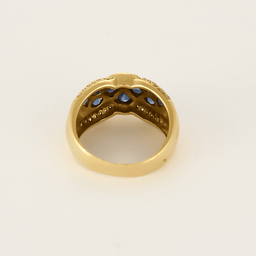 Bague en or jaune, saphir et diamants