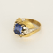 Bague 57.5 Sublime bague en or jaune, saphir de synthèse et diamants 58 Facettes DV11451-19