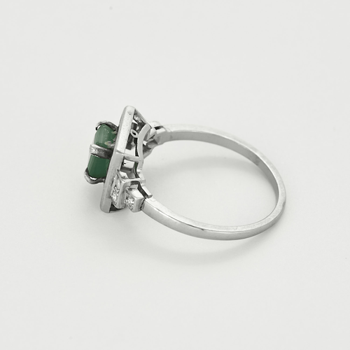 Bague 53 Bague en platine, émeraude et diamants 58 Facettes DV22972-46-53-2