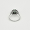 Bague 53 Bague en platine, émeraude et diamants 58 Facettes DV22972-46-53-2