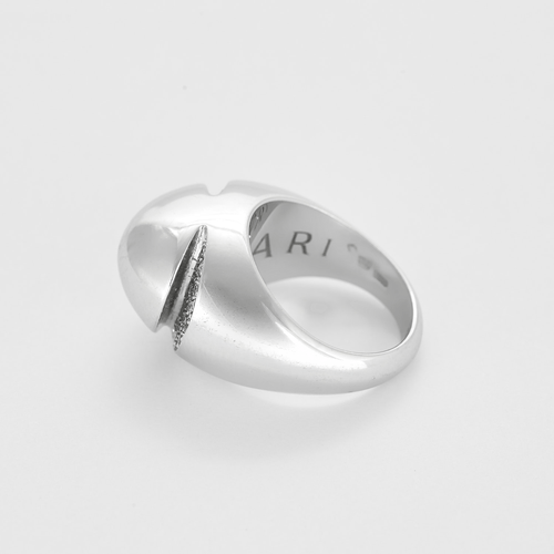 Bague 53 BULGARI - Dôme - Bague en or gris et diamants 58 Facettes DV22972-28-53-2