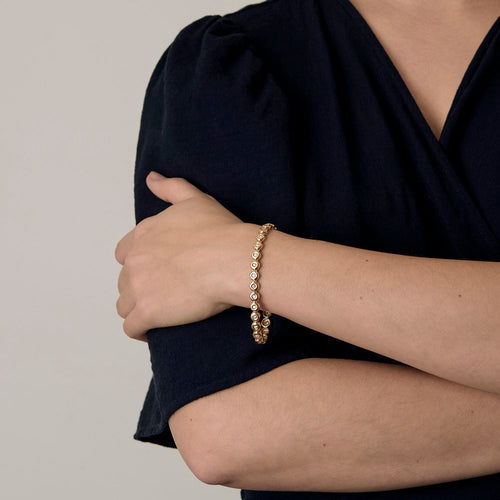 Bracelet Bracelet en or jaune et diamants 58 Facettes DV23684-1